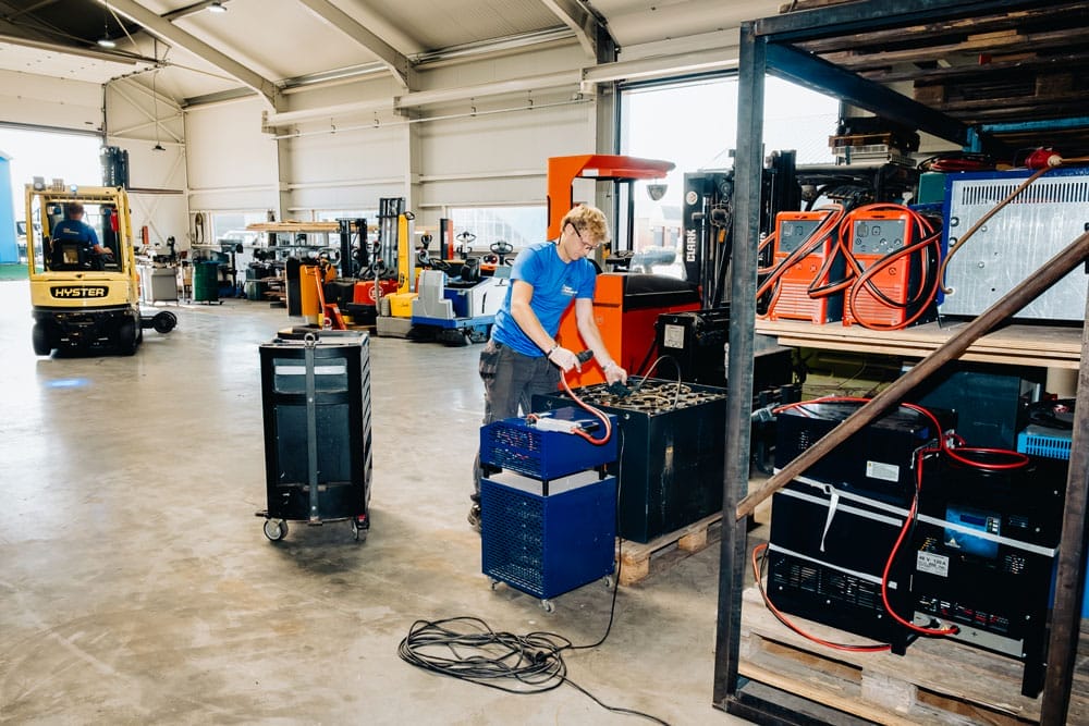 Ypma heftruckservice batterij en accu oplossing